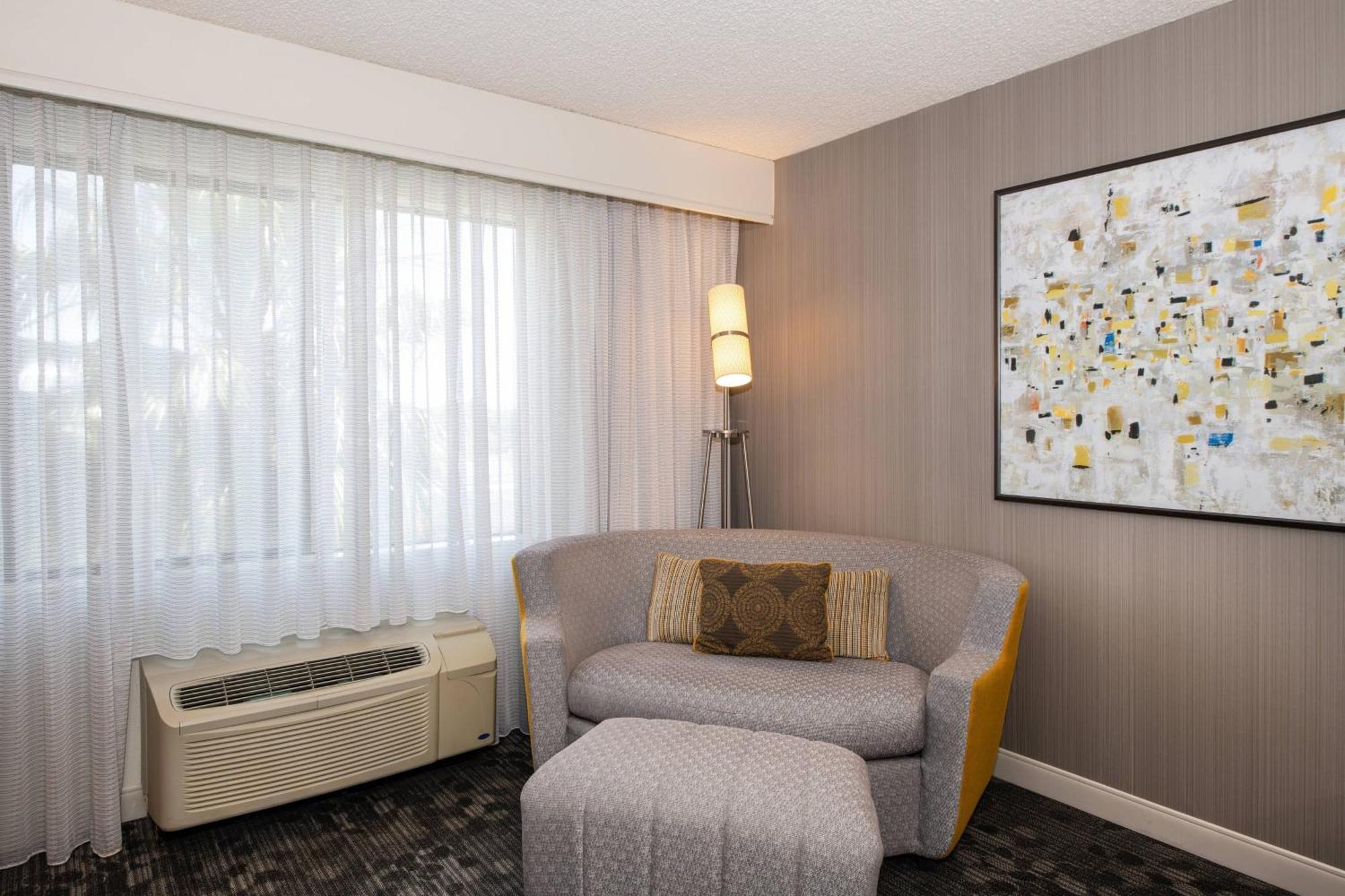 Courtyard By Marriott Newark Silicon Valley מראה חיצוני תמונה