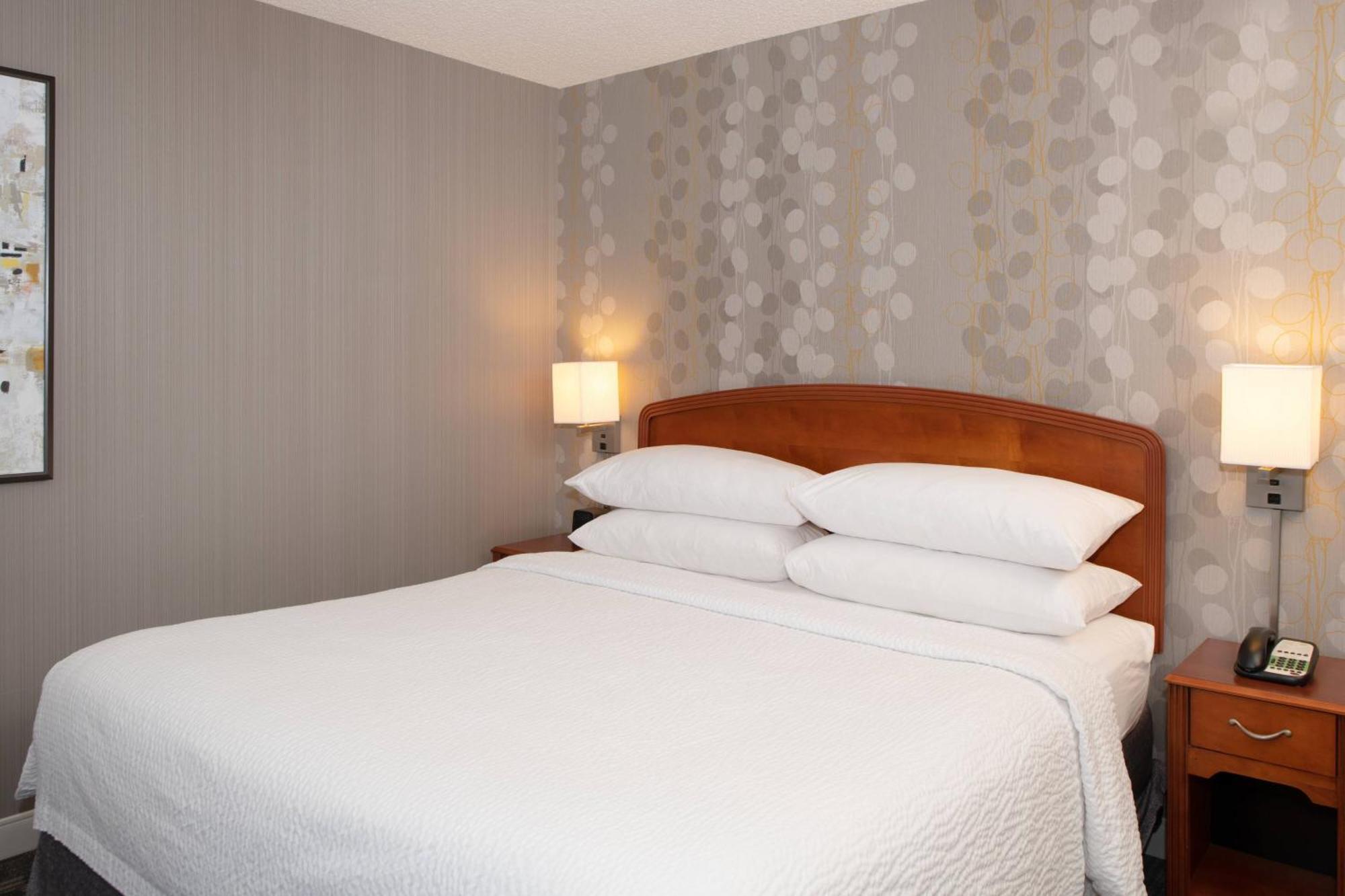 Courtyard By Marriott Newark Silicon Valley מראה חיצוני תמונה
